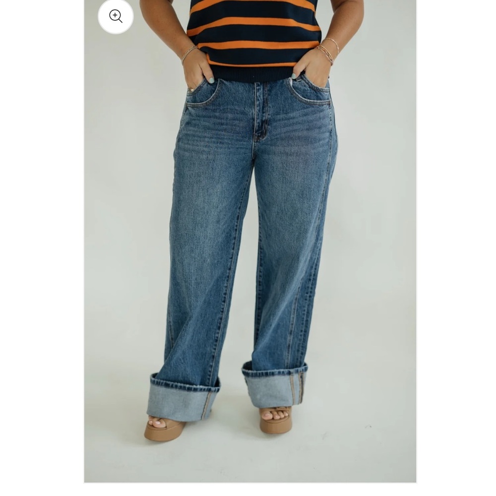 Vervet High Rise Cuffed Baggy Jeans